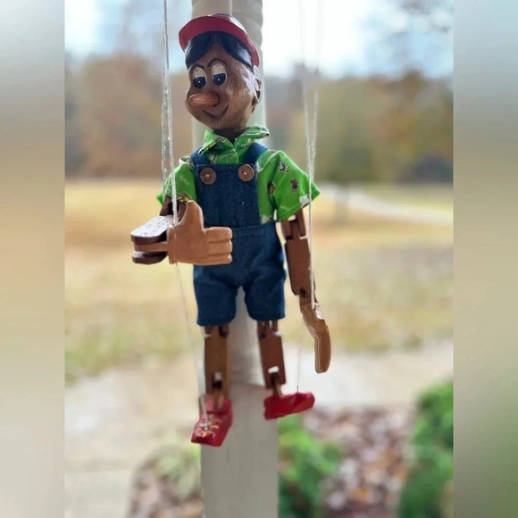 VTG RARE Handmade Pinocchio Beautiful Hand-carved Wooden Puppet Collectible - Picture 7 of 16